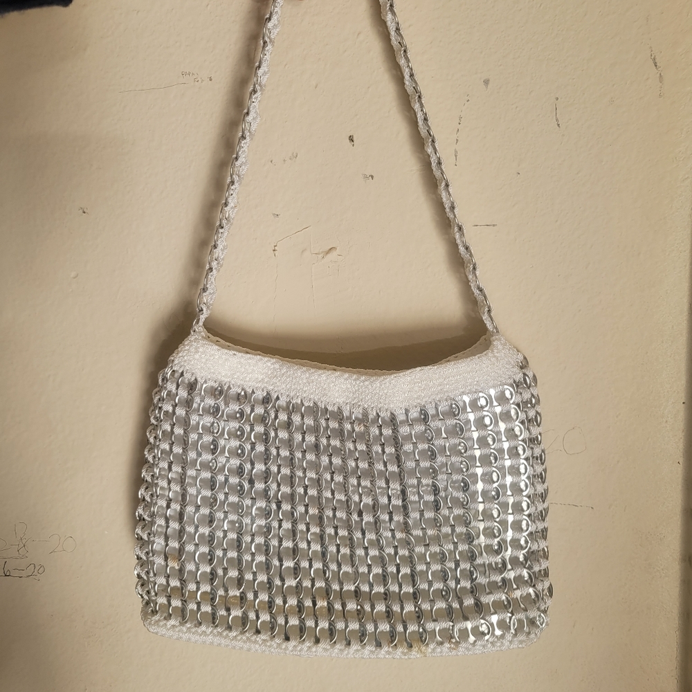 Handmade sopa pop tab purse